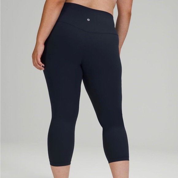 Lululemon Align High Rise Leggings 21” True Navy sz 4 - Picture 3 of 6